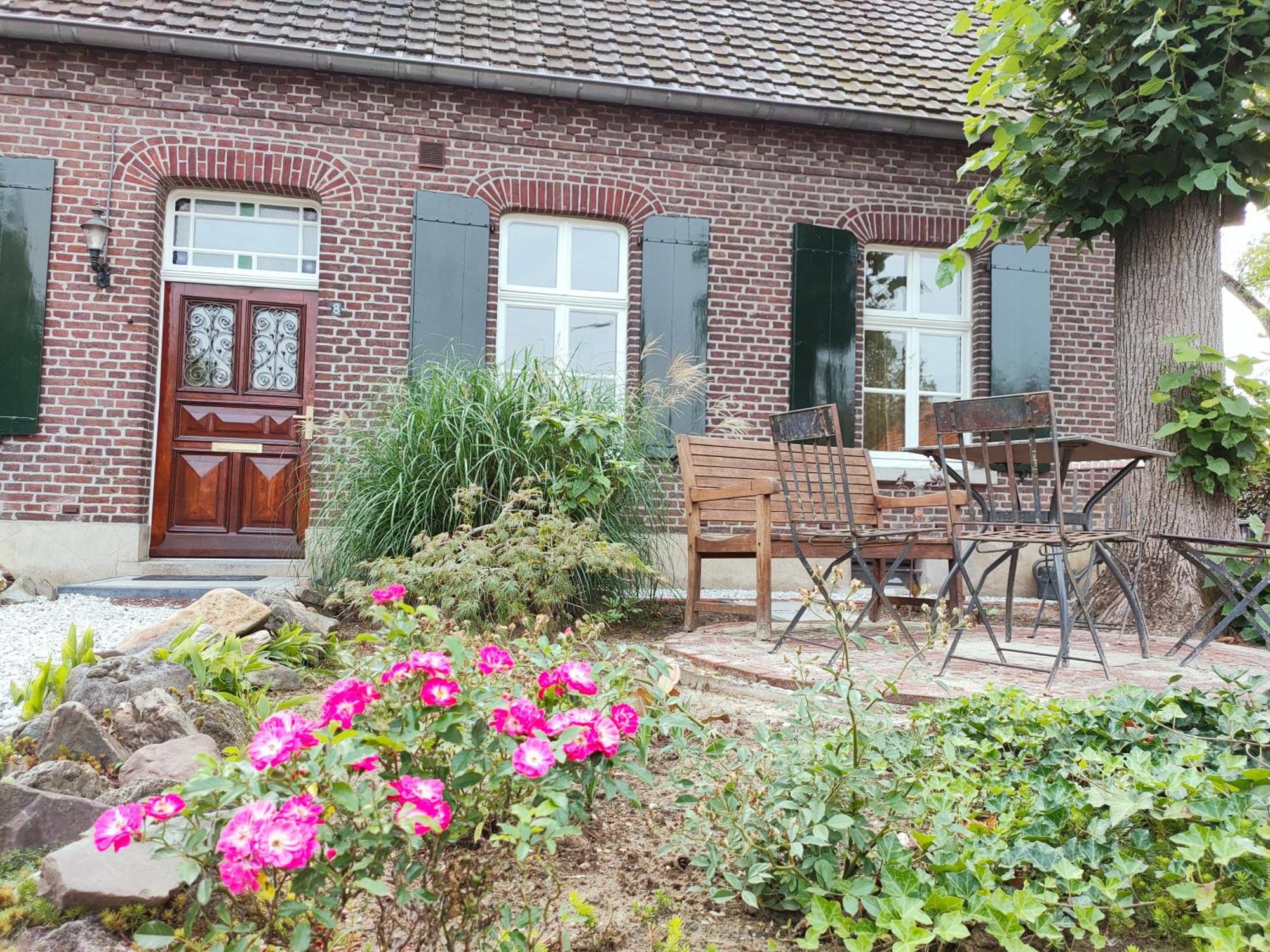 B&B In De Roos Lottum Exterior foto